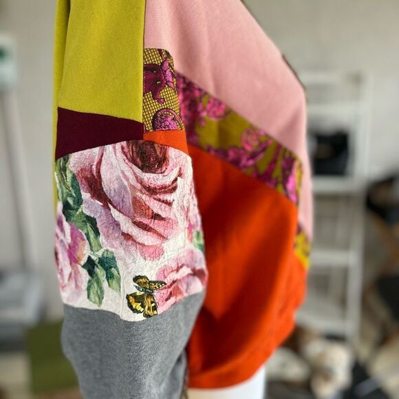 Dolce & Gabbana Quilted Embroidered Logo Iconic Sweatshirt Sweater 36 - Picture 6 of 12